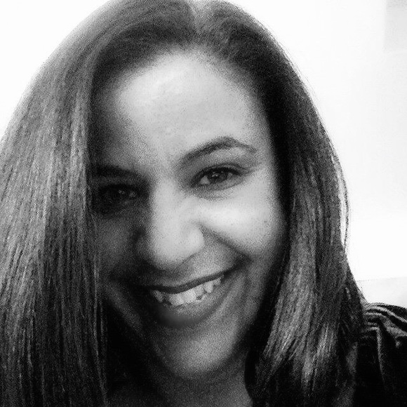 Meet your Posher, Ria - Picture 3 of 8